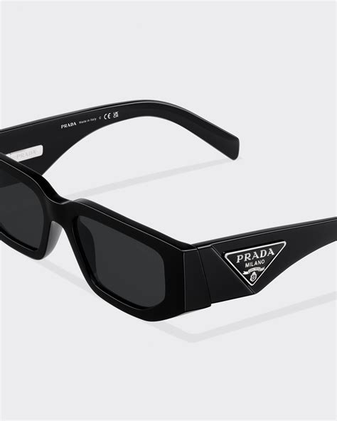 prada lunettes soleil femme|lunette Prada homme.